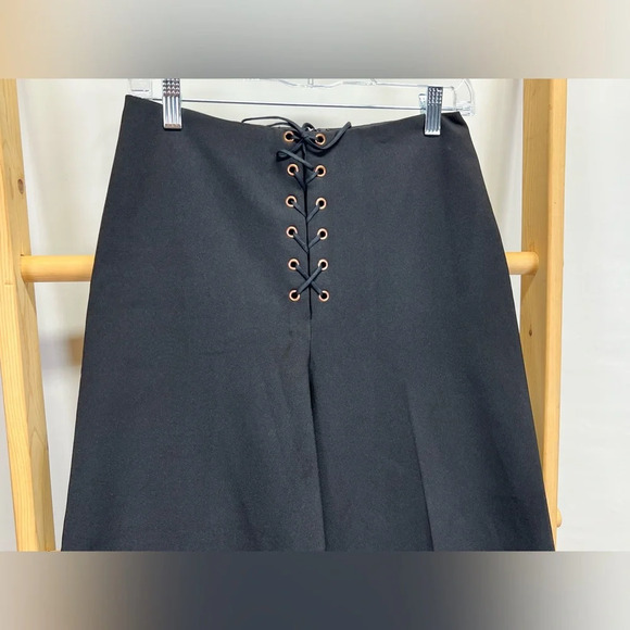 TOPSHOP Black lace front wide leg crop pants size 6 - Picture 3 of 13